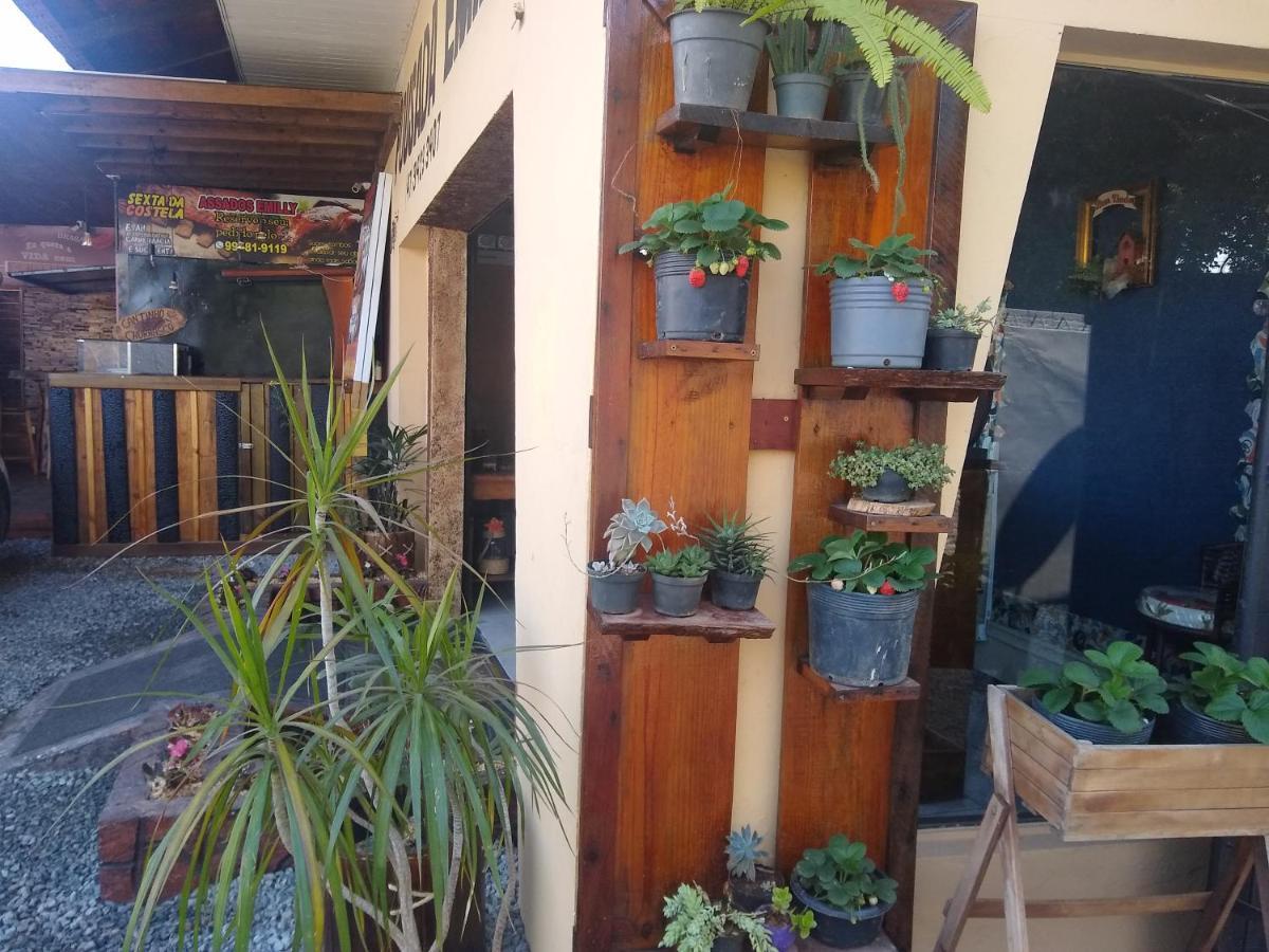 Pousada Emilly Joinville Exterior foto